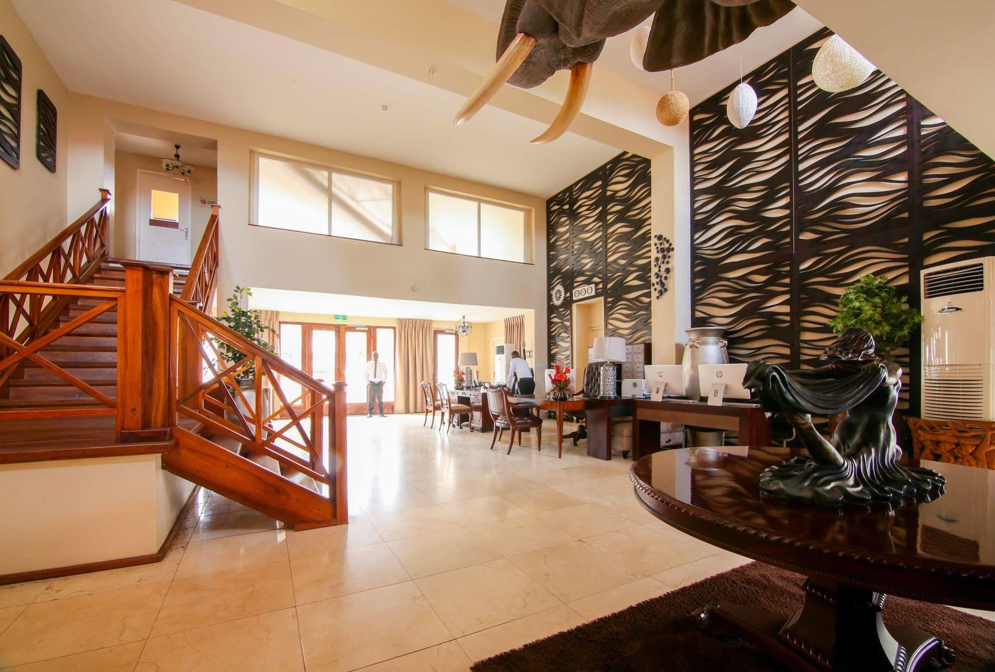 Best Western Plus Accra Beach Hotel Teshie Eksteriør billede