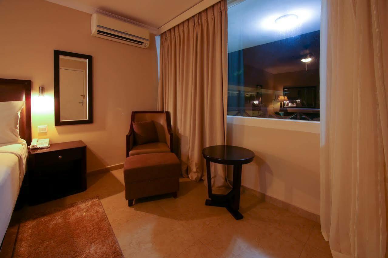 Best Western Plus Accra Beach Hotel Teshie Eksteriør billede