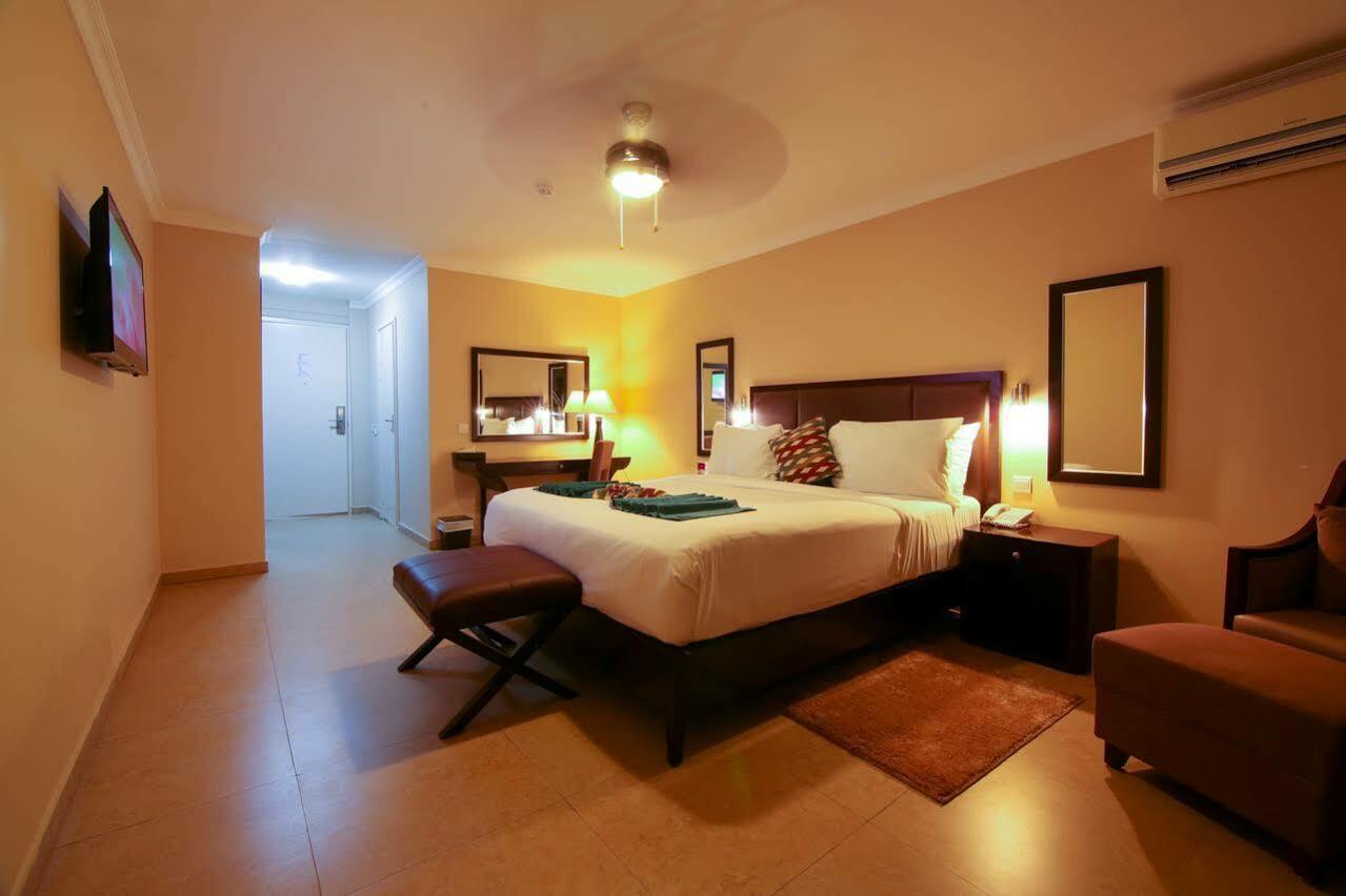 Best Western Plus Accra Beach Hotel Teshie Eksteriør billede